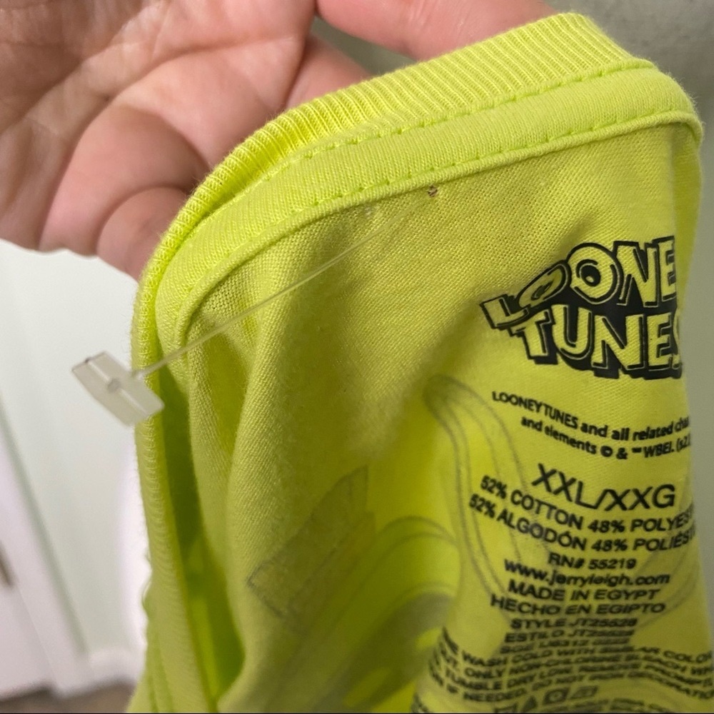 Looney Tunes Neon Cropped Graphic T-Shirt NWT Size XXL - Picture 7 of 9